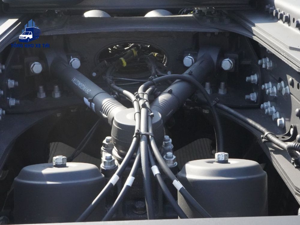 Đầu Kéo Chenglong H7 Pro 470Hp - Cầu Dầu